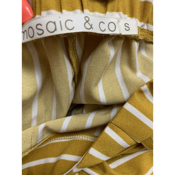 MOSAIC & CO High Rise Shorts with Tie Belt sz Smal - Picture 4 of 6